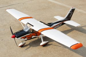 Cessna Skylane T 182 1,75m Černo/Oranžová Seagull
