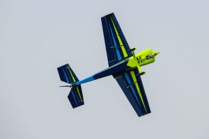 74" Slick 1880mm Zeleno-Modrý Pilot RC