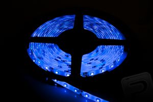 SMD flexibilní LED pásek modrý (5 m)